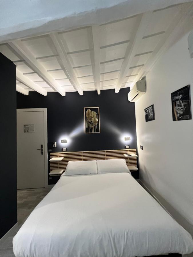 Irooms - Spanish Steps Roma Esterno foto